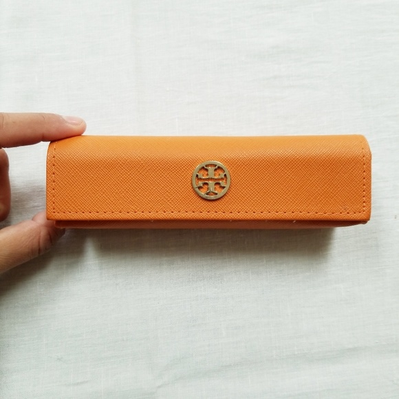Tory Burch Accessories - Tory Burch Eyeglasses Case
